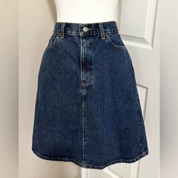 Levi’s Vintage Red Tab Denim Skirt - Picture 3 of 7